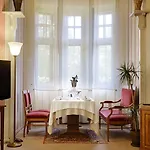 Ammende Restaurant And 5* Parnu