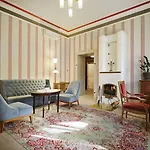 Hotel Ammende Restaurant&hotel 5*