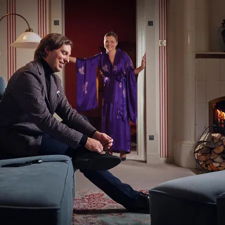 Ammende Restaurant And Hotell