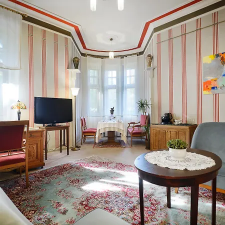 Hotel Ammende Restaurant And