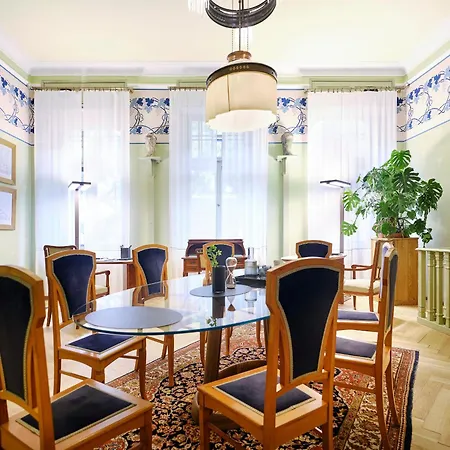 Ammende Restaurant&hotel 5* Pärnu