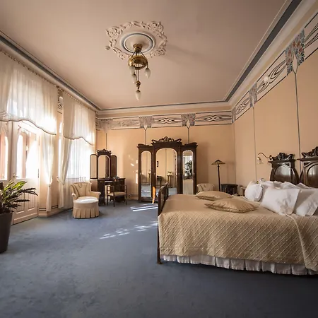 Hotell Ammende Restaurant And 5*