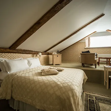 Ammende Restaurant And 5* Pärnu