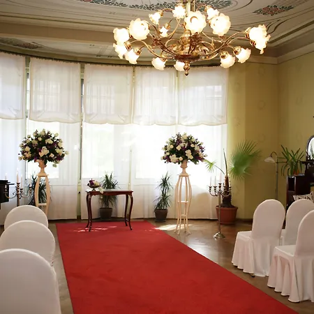 Hotell Ammende Restaurant And 5*