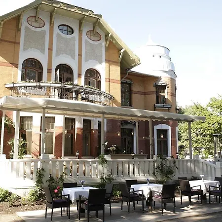 Ammende Restaurant And Hotell