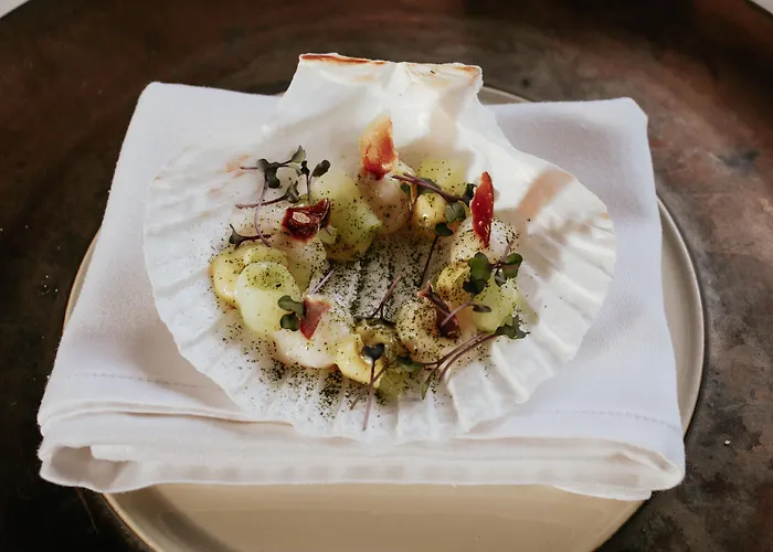 Ammende Restaurant And Hotel