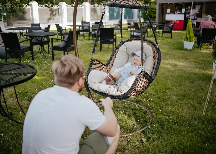 Hotel Ammende Restaurant And 5*