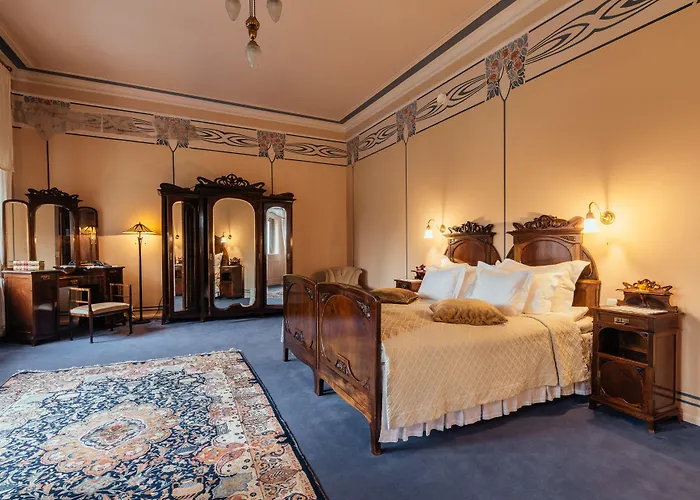 Ammende Restaurant&hotel 5*