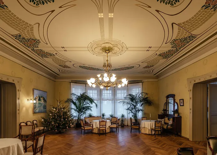 Ammende Restaurant&hotel 5*