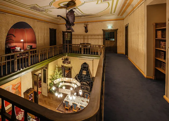 Hotel Ammende Restaurant And 5*